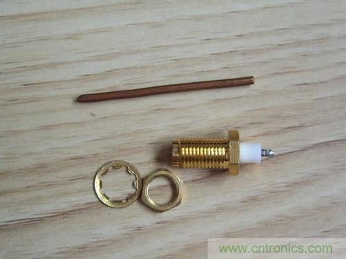 最簡單使用的天線——罐頭天線，可做正饋大鍋饋源！ 