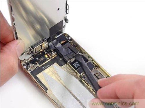 土豪金iPhone 5S拆解：內(nèi)部結(jié)構(gòu)升級，維修難度增加