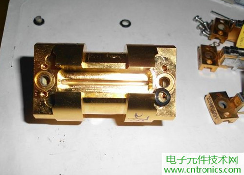 這貨一萬(wàn)三？50W半導(dǎo)體激光模塊拆解