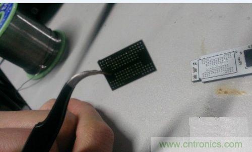 制作U盤全過程，由PCB做起