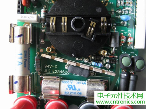 拆全球首款！安捷倫OLED手持式數(shù)字萬(wàn)用表拆解