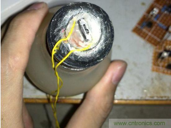 LED夜燈改裝記，如何廢物利用？