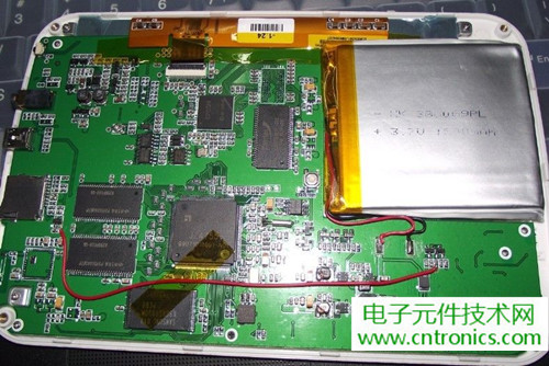 探秘電子紙！一款電紙書的電子墨水屏拆解