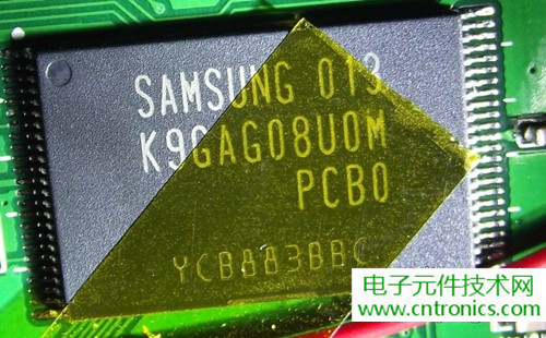 探秘電子紙！一款電紙書的電子墨水屏拆解