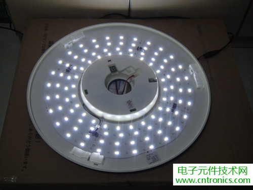 高端大氣上檔次！智能遙控調(diào)光LED吸頂燈拆解