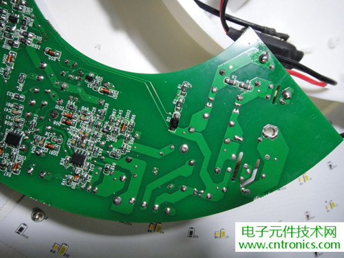 高端大氣上檔次！智能遙控調(diào)光LED吸頂燈拆解