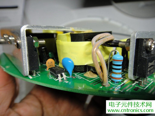 高端大氣上檔次！智能遙控調(diào)光LED吸頂燈拆解