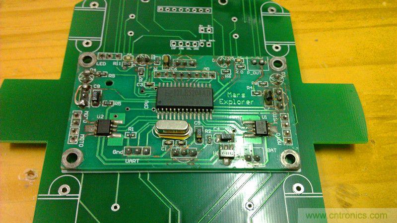 牛人力作！PCB版藍(lán)牙智能小車(chē)DIY