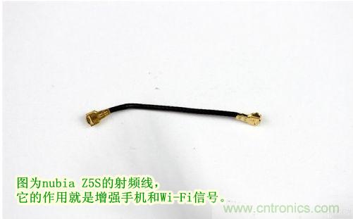 棋逢對手，詳拆努比亞Z5S如何力拼小米3 ？