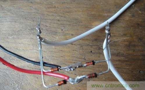 創(chuàng)意DIY！迷你風(fēng)力發(fā)電機(jī)！