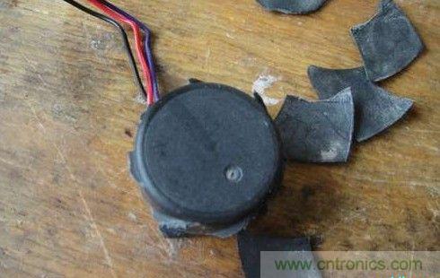 創(chuàng)意DIY！迷你風(fēng)力發(fā)電機(jī)！