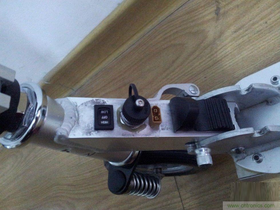 能工巧匠！DIY屬于你的電動滑板車！
