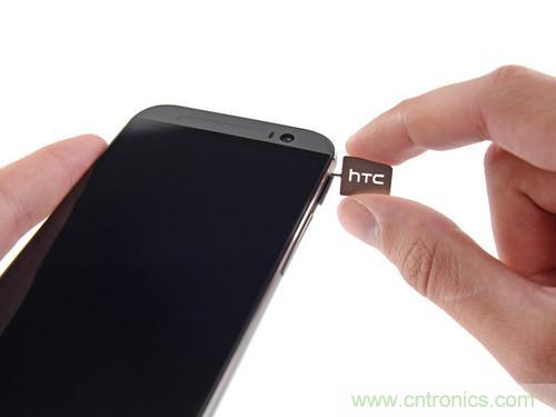 牛人強(qiáng)拆！新HTC One(M8)真機(jī)精密做工難修理