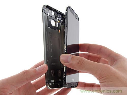 牛人強(qiáng)拆！新HTC One(M8)真機(jī)精密做工難修理
