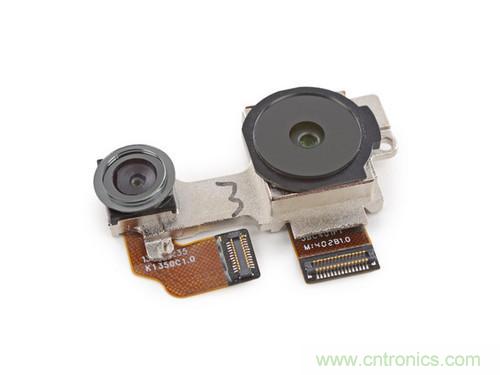 牛人強(qiáng)拆！新HTC One(M8)真機(jī)精密做工難修理