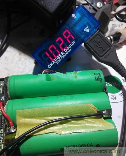 一拆便知！移動電源充電電流如何改造？