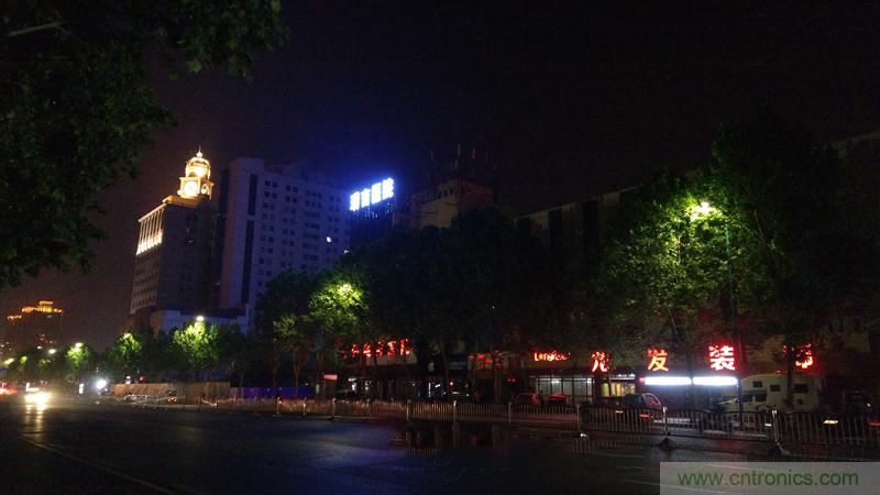 無邊框的 nubia Z9 ，一款既有驚喜，又有驚艷的智能手機(jī)