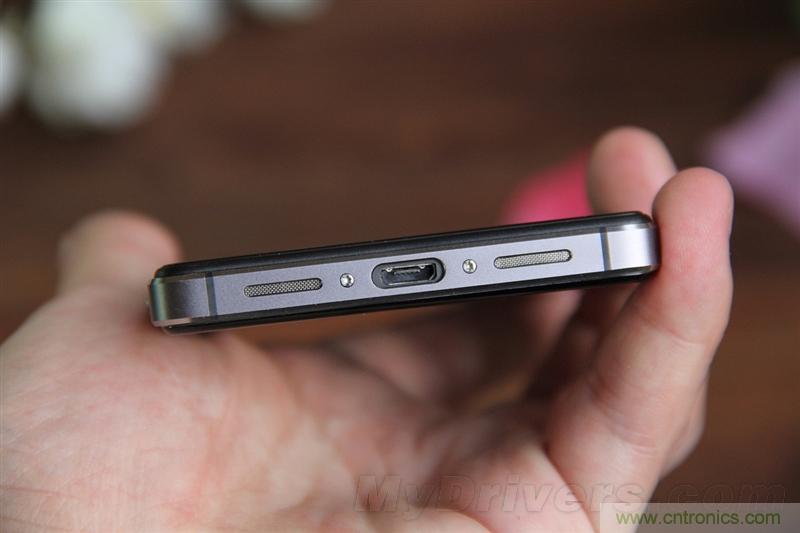 無邊框的 nubia Z9 ，一款既有驚喜，又有驚艷的智能手機(jī)