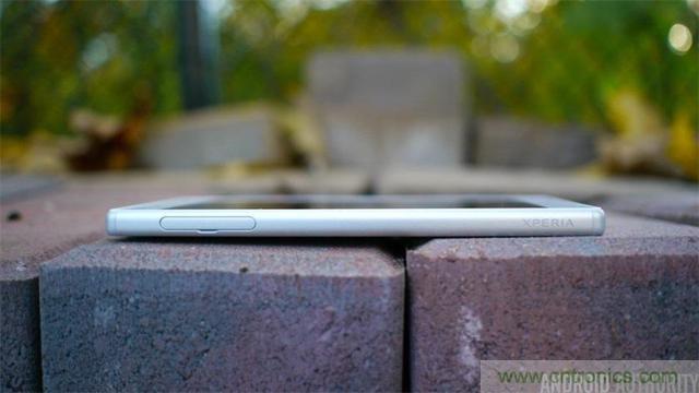 傳奇索尼，憑借Sony Xperia Z5能否在移動(dòng)市場(chǎng)奪得一席之地？
