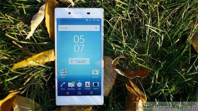 傳奇索尼，憑借Sony Xperia Z5能否在移動(dòng)市場(chǎng)奪得一席之地？