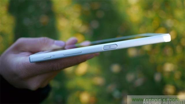 傳奇索尼，憑借Sony Xperia Z5能否在移動(dòng)市場(chǎng)奪得一席之地？