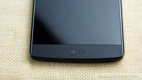 業(yè)界良心 LG V10 評測:剛毅、冷峻，不失人性化
