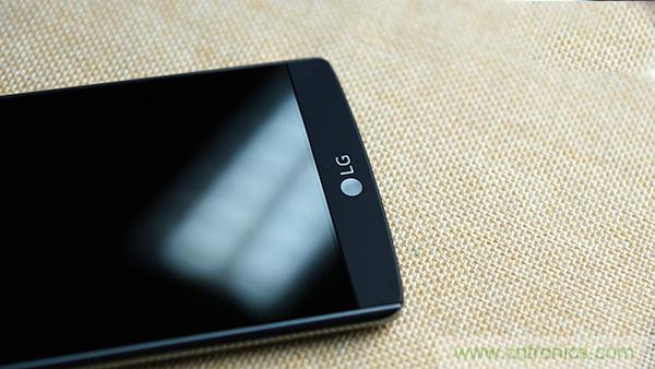 業(yè)界良心 LG V10 評測:剛毅、冷峻，不失人性化