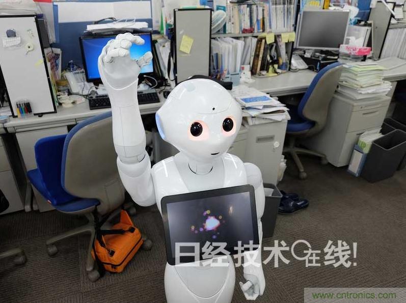 拆解筆記本不過癮，那就來拆拆日本情感機器人吧！