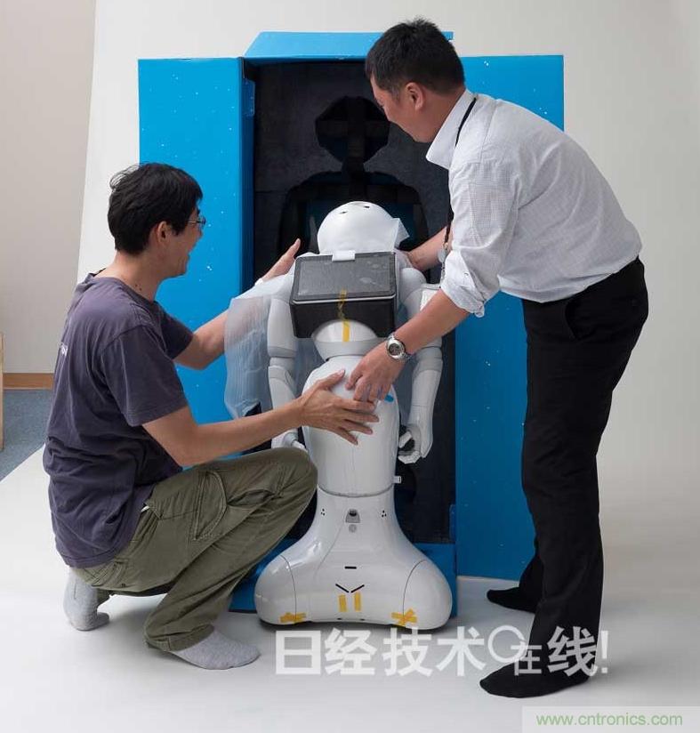 拆解筆記本不過癮，那就來拆拆日本情感機器人吧！