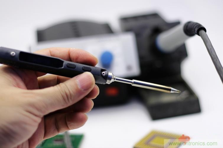 一款能喚起 70 后工程師朋友“童年趣事”的迷你電烙鐵！