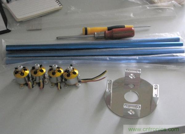 無人機 DIY 制作全過程，酷得不要不要的！