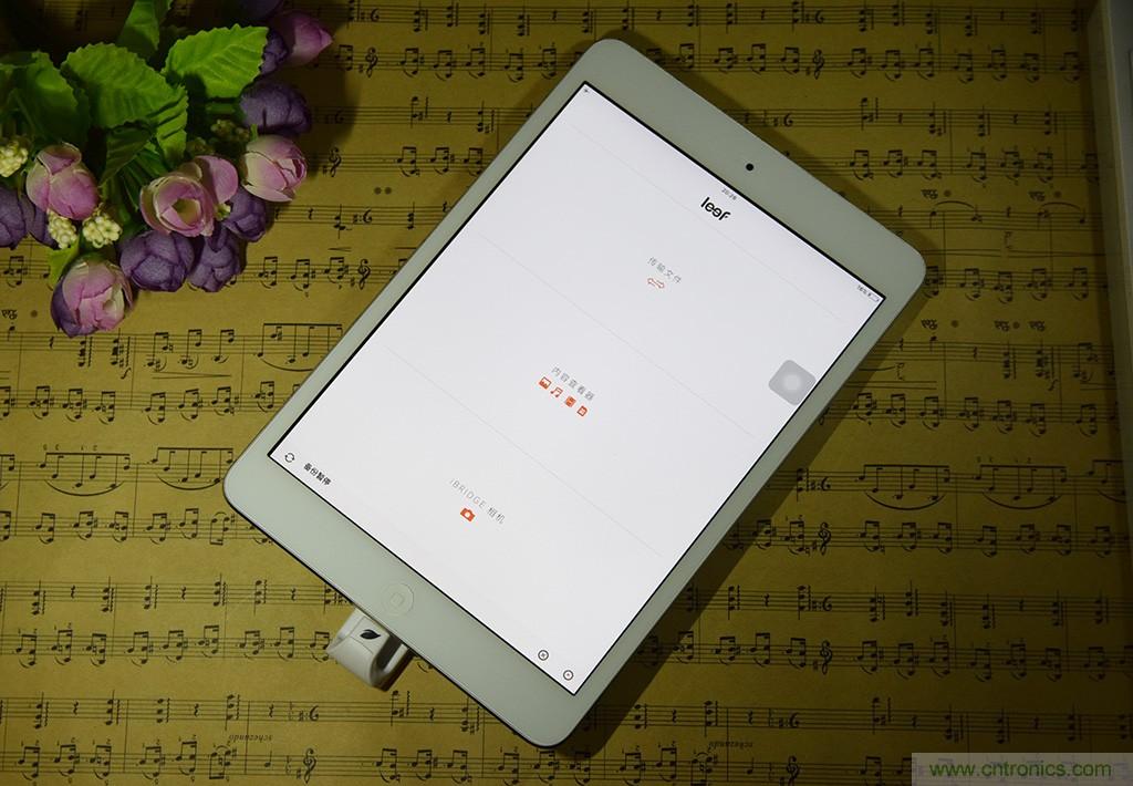 不越獄，就能隨意給iPad增容的影音娛樂(lè)利器