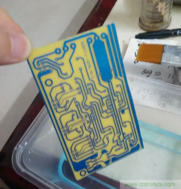 嘗試了四次PCB制作， 最后一發(fā)算是成功了