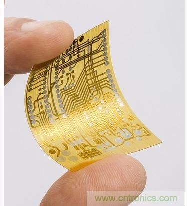 這款PCB是由納米尺寸的3D打印機(jī)的。