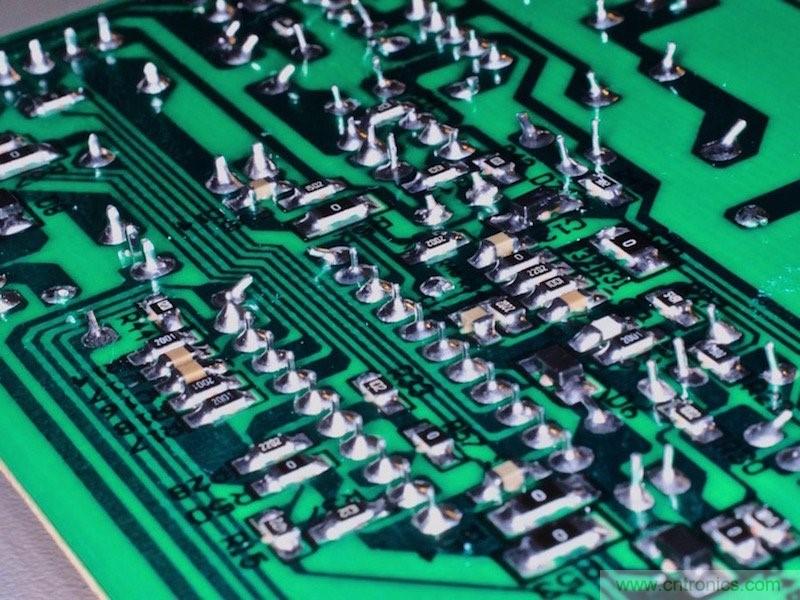 電磁爐里都用了哪些元器件？