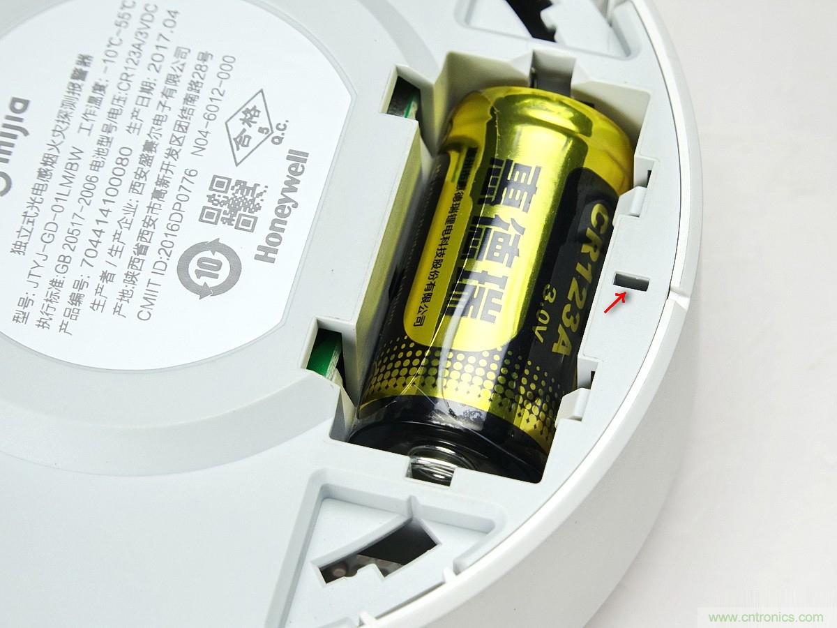 小米煙霧報警器拆解：一顆電池可用五年是如何做到的？