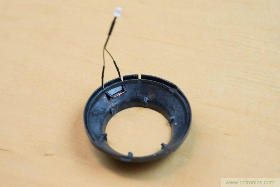 拆解戴森吹風(fēng)機(jī)：近三千元的價(jià)格貴在哪？