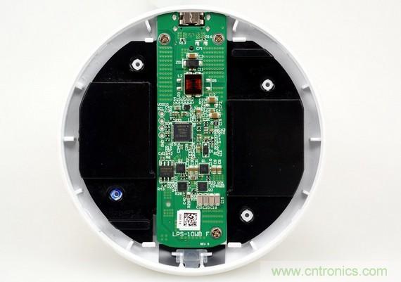 拆解對比：系出同門，小米、紫米無線充電器的差別有多大？