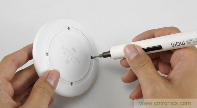 拆解對比：系出同門，小米、紫米無線充電器的差別有多大？