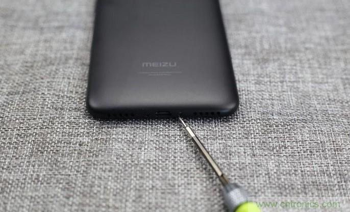 拆解魅藍6T：百元機的品質(zhì)就真的低？
