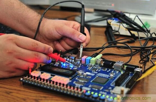PCB設(shè)計(jì)為何一般控制50歐姆阻抗？?