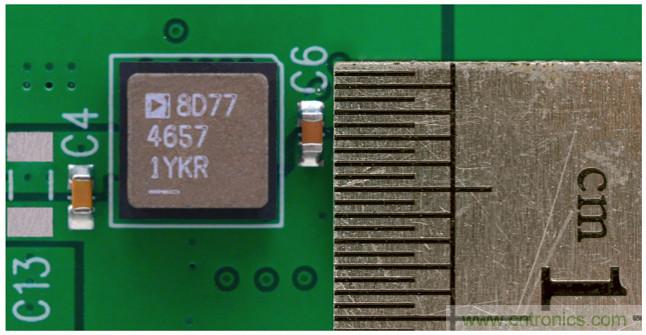 20VIN、8A高效率微型封裝降壓型µModule器件
