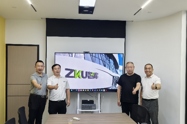 中國電子展組委會(huì)聯(lián)袂電子制造產(chǎn)業(yè)聯(lián)盟：四地探企，智啟新程