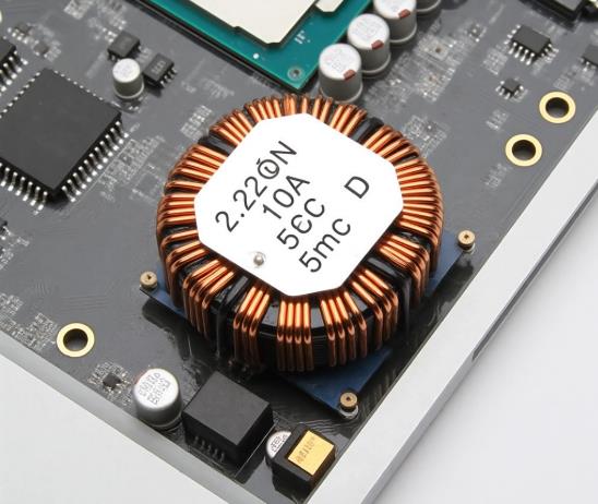 功率電感四重奏：從筆記本到光伏，解析能效升級的隱形推手
